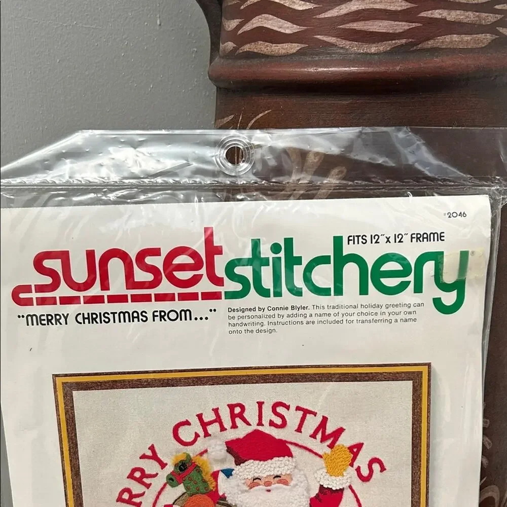 Vintage Sunset Stitchery “Merry Christmas From..” Needlepoint Kit, NEW Unopened